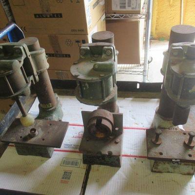 AIR MITE SINGLE ACTING PNEUMATIC BENCH PRESS