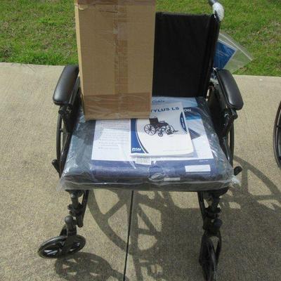 PROBASICS MANUAL WHEELCHAIR WITH ACCESSORIES
