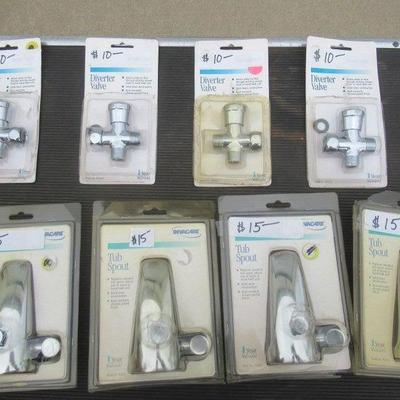 OT OF ASSORTED TUB SPOUTS AND DIVERTER VALVES