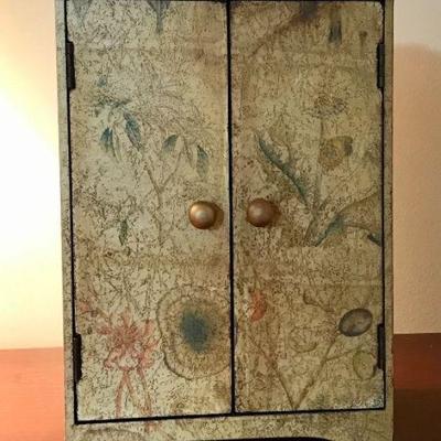 Mikasa Miniature China Cabinet