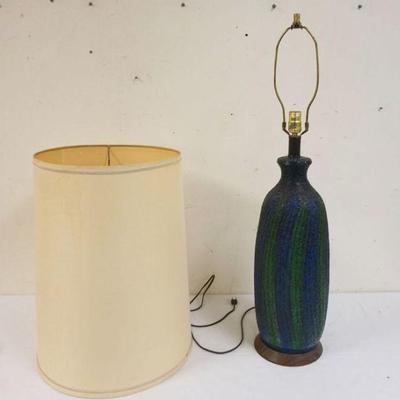 1245	MIDCENTURY MODERN MULTICOLOR POTTERY LAMP, APPROXIMATELY 36 IN HIGH
