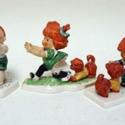 1132	GOEBEL FIGURINES, LOT OF 6, LARGEST APPROXIMATELY 5 1/2 IN H
