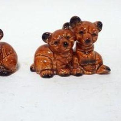 1138	GOEBEL ANIMAL  FIGURINES, LOT OF 6 INCLUDING BEARS, MONKEYS, ETC. TALLEST APPROXIMATELY 3 3/4  IN H
