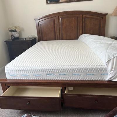 Mattress $250
Bed $250
