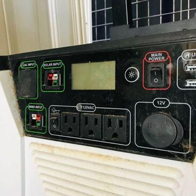 Battery Generator with solar panels