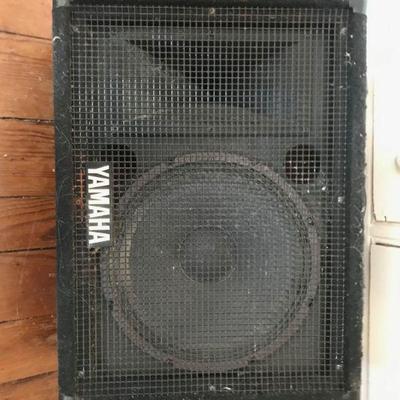 Yamaha speaker