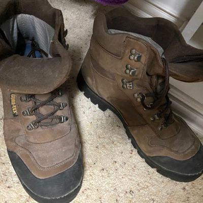 Gore-tex, size 13 Men's Hiking Boots