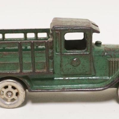 1169	ANTIQUE CAST IRON TOY STAVE BODY TRUCK, APPROXIMATELY 7 IN LONG X 3 IN HIGH
