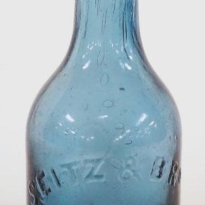 1077	ANTIQUE BEER BOTTLE SEITZ & BRO, EASTON PA, APPROXIMATELY 7 IN HIGH
