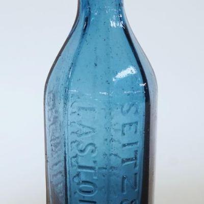1062	ANTIQUE BOTTLE SEITZ & BROS, EASTON PA, APPROXIMATELY 7 1/4 IN HIGH
