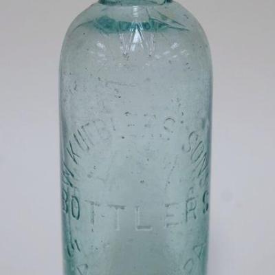 1038	ANTIQUE BEER BOTTLE W KUEBLERS SONS, EASTON PA, APPROXIMATELY 7 IN HIGH
