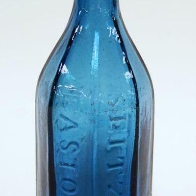 1071	ANTIQUE MINERAL WATER BOTTLE SEITZ & BRO, EASTON PA, APPROXIMATELY 7 1/2 IN HIGH
