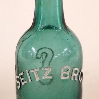 1078	ANTIQUE BEER BOTTLE SEITZ & BRO, EASTON PA, APPROXIMATELY 7 IN HIGH
