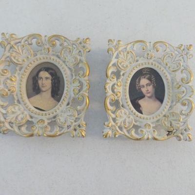 Vintage Pair of White/Gold Framed Cameo Portraits