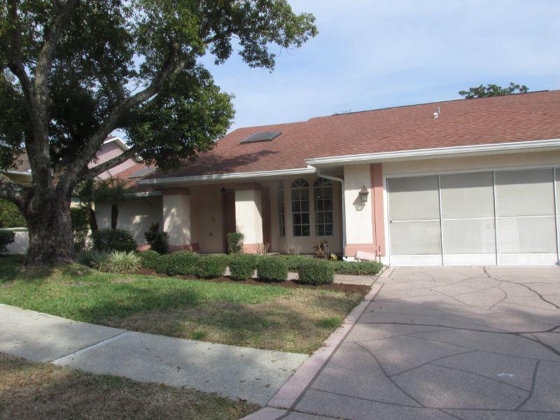 Legacy Estate Solutions present a beautiful Seven Hills (Spring Hills