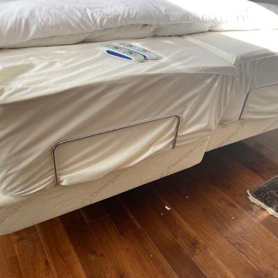 Tempurpedic  adjustable King Mattress / Bed