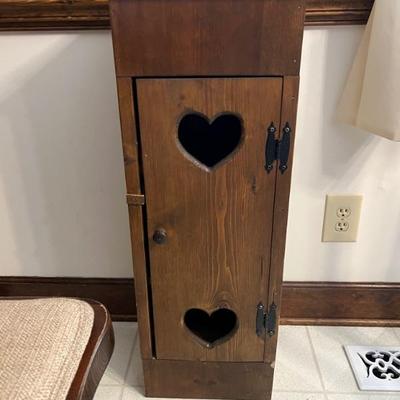 Small Pantry shelf $25