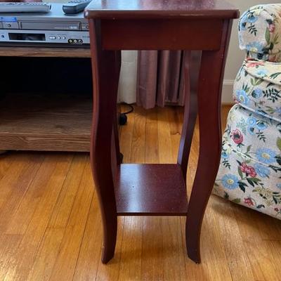 Plant stand $18