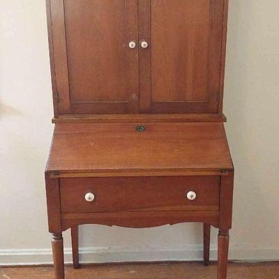 "Estate of Anne Lattimore" in Aiken, SC Starts Closing Mon 3/6 8pm. Pickup: Wed 3/8 2-6pm. Please click here to see more...