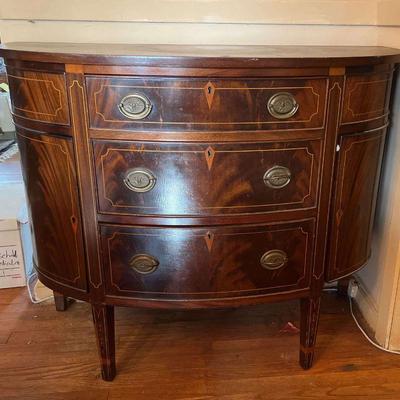 "Estate of Anne Lattimore" in Aiken, SC Starts Closing Mon 3/6 8pm. Pickup: Wed 3/8 2-6pm. Please click here to see more...