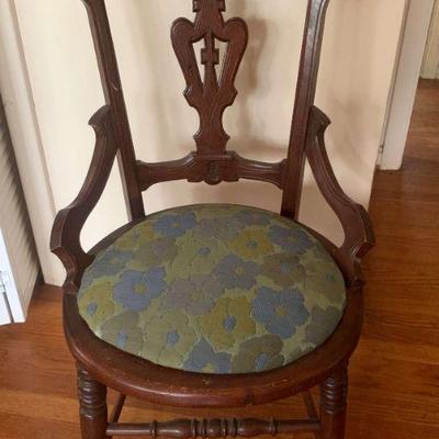 "Estate of Anne Lattimore" in Aiken, SC Starts Closing Mon 3/6 8pm. Pickup: Wed 3/8 2-6pm. Please click here to see more...
