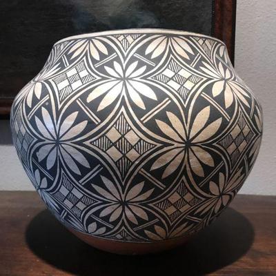 New Mexico Acoma Pottery, Signed by S Martinez