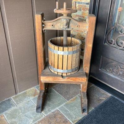 Estate sale photo