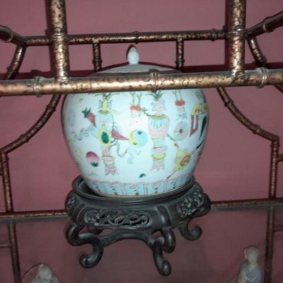 19th C. Chinese unmarked painted and glazed ovoid jar with cover