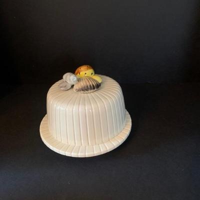 Fitz and Floyd Seashell Covered Butter/Cheese Dish