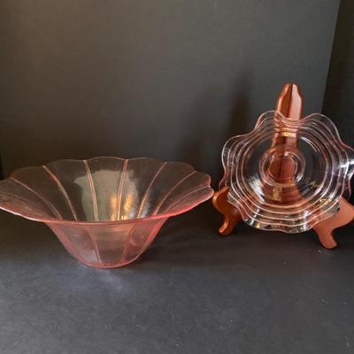 Pink Depression Glass Bowel Scalloped Ribbon Ruffled. Pink Depression Glass Bowel
