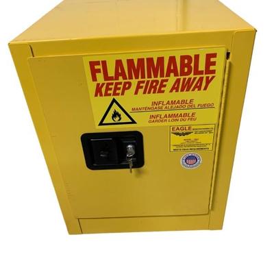 Eagle  Model 1903   4 Gallon Capacity.  Flammable Liquid Saftey Cabinet