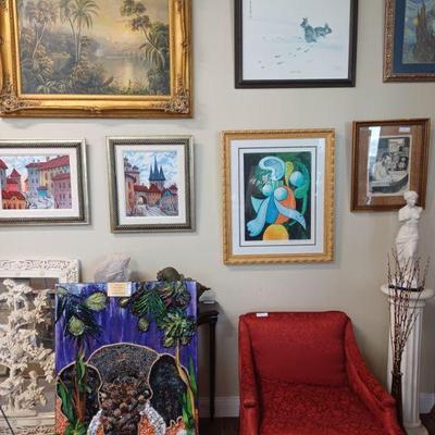 Estate sale photo