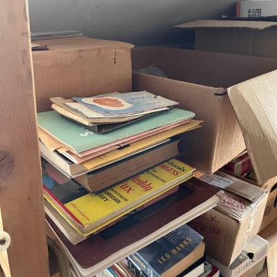 Estate sale photo