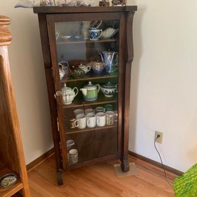 Caro cabinet