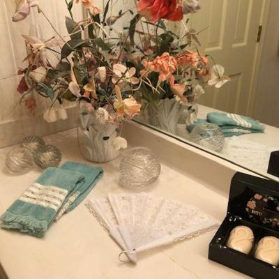 floral vase; candles, hand towels, soap set