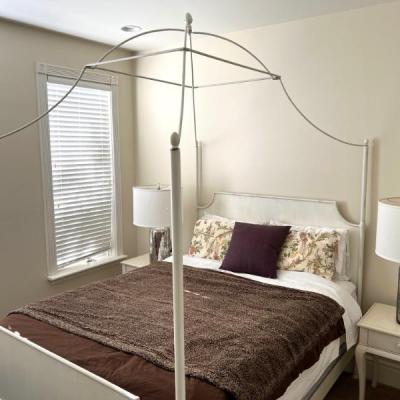 Queen Bed, Beauty Rest Vanderbilt Collection "Palisade Court" w/White Metal Queen Bed Sized Italianate Canopy -- Asking: Was...