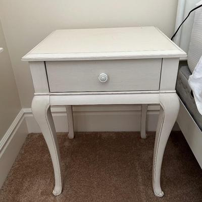 Pr White Painted Wood Queen Anne Side Tables 
