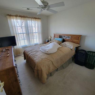 pine bedroom set, linens