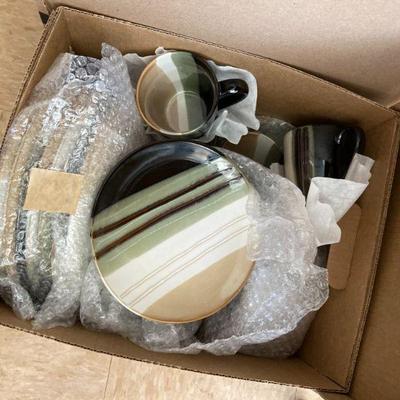 set of dishes