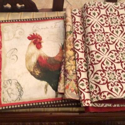 Rooster linens