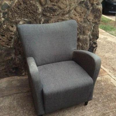 MCT089 Fabric Upolstered Armchair 