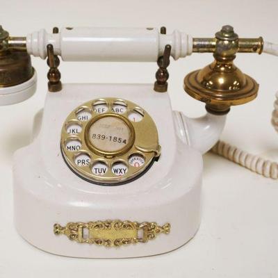 1183	FRENCH STYLE ROTARY PHONE
