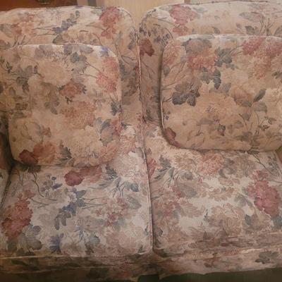 Matching floral loveseat
