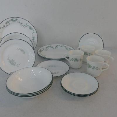 Corelle "Callaway Ivy Swirl" - 4 Place Settings - 18 Pieces in All