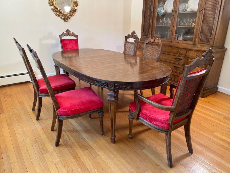 Simsbury, CT A Big Moving Sale with an Amazing Mix! Antique & Vintage