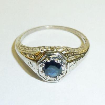 14K Sapphire antique ring