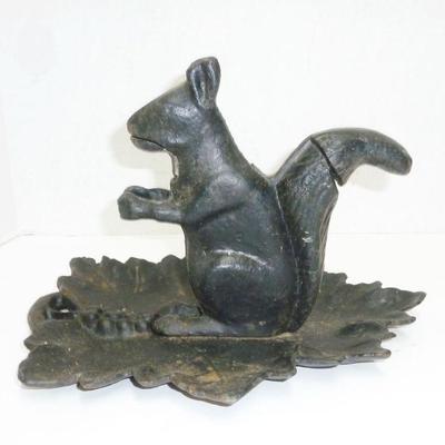 metal squirrel nut cracker