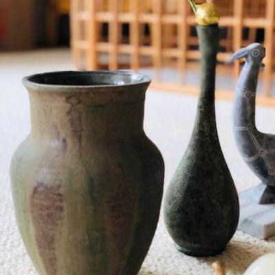 WWS073 - DECORATIVE VASES, FIGURINES AND MORE