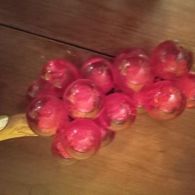 Lucite Grapes