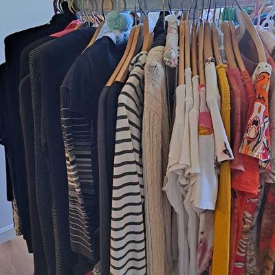 tops sized range from 2-xl and bottoms are size 12; shoes 10
